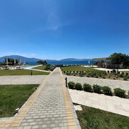 Seaside Village *